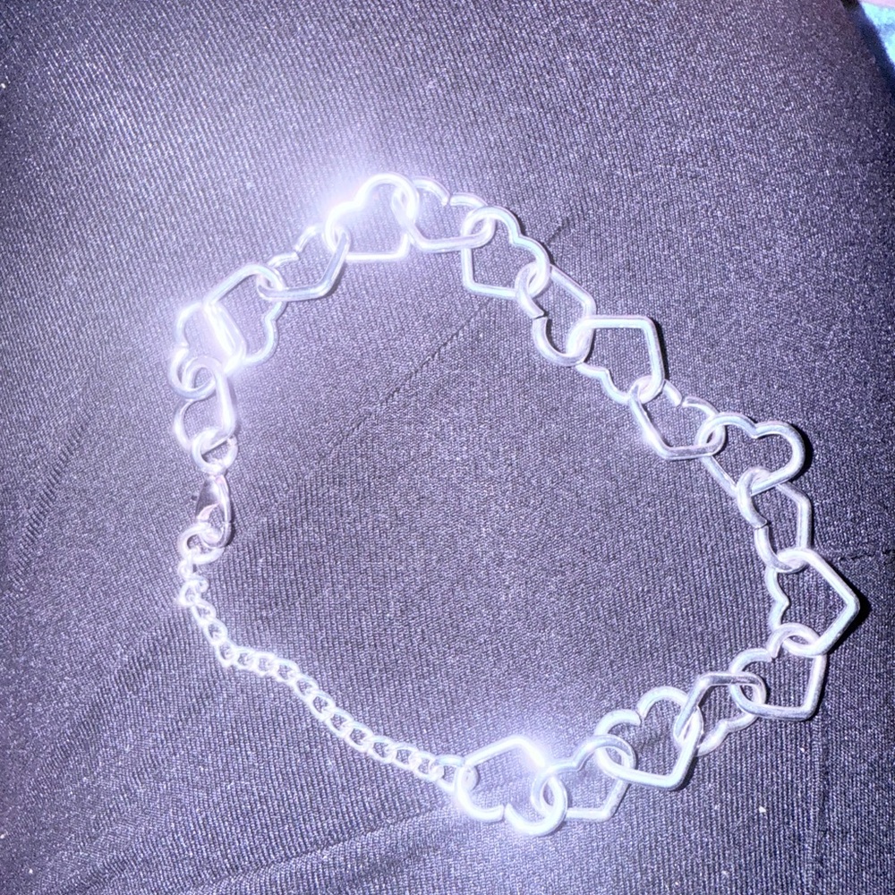 Elegant sterling Silver Heart Link anklet.